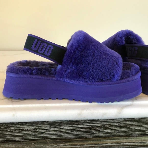 UGG PURPLE PLATFORM DISCO SLIDES - Picture 9 of 11